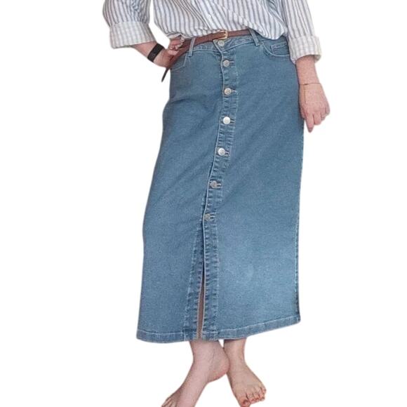 Vero Moda Button Front Midi Denim Skirt Light Blue Medium NWT - Picture 6 of 6